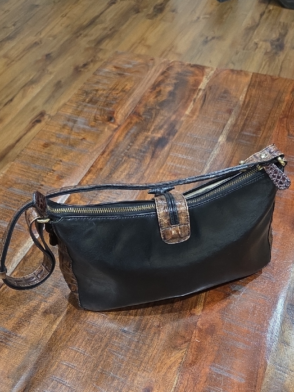 Vintage Brahmin Purse - Picture 4 of 12